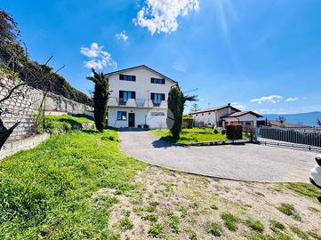 5 LOCALI A POGGIO PICENZE