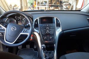 Opel Astra J Turbo Metano