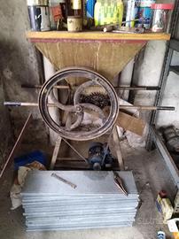 diraspatrice deraspatrice pigiatrice agriturismo