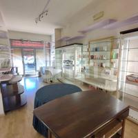 Negozio Corciano [Cod. rif 3295412ACG] (Ellera)