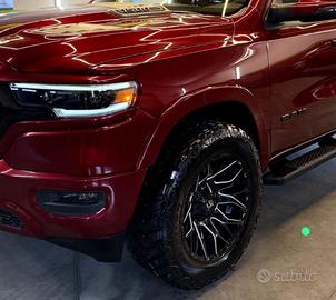 Dodge RAM 5.7 HEMI CrewCab
