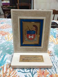 Crest militare in marmo