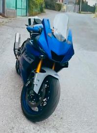 R6 yamaha
