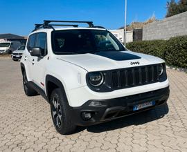 Jeep Renegade TrailHawk 4x4