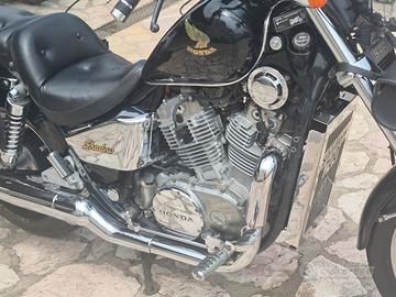 HONDA VT 700C 