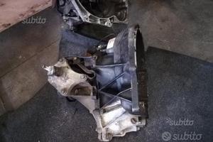 Cambio manuale Ford fiesta 1.4g 2004