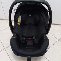 CHICCO i-Size seggiolino auto + ISOFIX