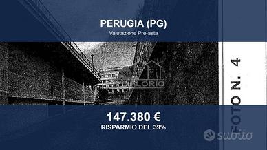 Immobile in asta di 940 m² a Perugia