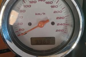 Moto Honda hornett