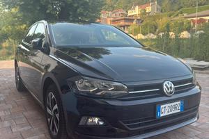 Volkswagen polo VI evo Comfort Line Full Optional