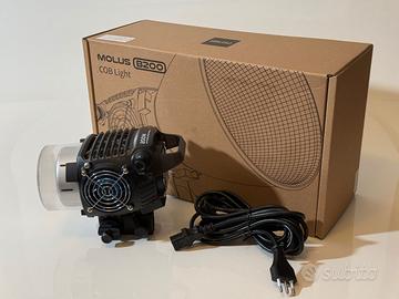Luce video ZHIYUN MOLUS B200
