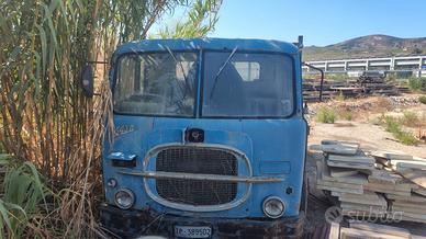 FIAT 643 N Ricambi