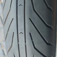 Gomma 120 70 19 Pirelli Angel GT2