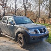 Nissan Navara V6
