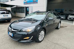 Opel Astra 1.4 Turbo 140CV Sports Tourer GPL Tech 