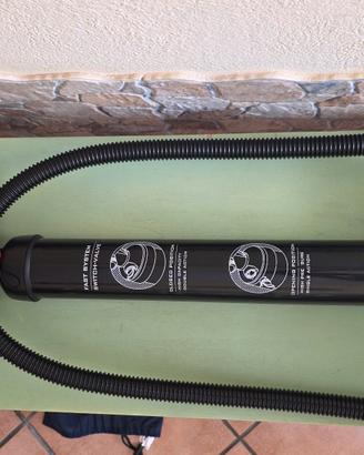 pompa manuale canotto 