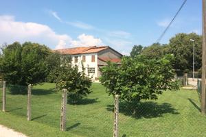 Rustico da ristrutturare