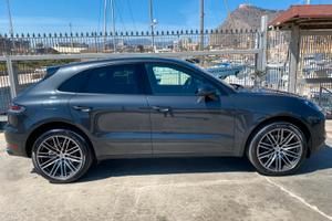 PORSCHE MACAN 2.0T