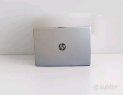 PORTATILE HP AMD Ryzen 5 5500U