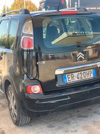 Auto citroen pucasso