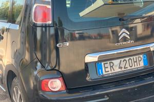 Auto citroen pucasso