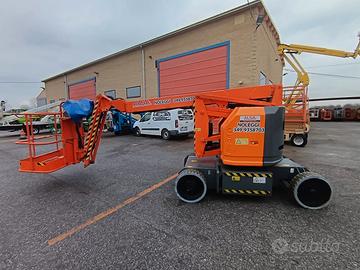 Piattaforma aerea semovente GENIE Z34-22 anno 2001