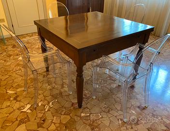 Tavolo allungabile quadrato dell’800