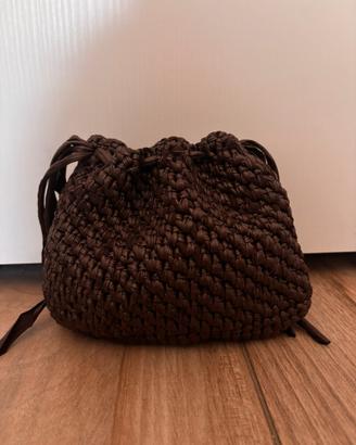 Borsa uncinetto intrecciata marrone cioccolato