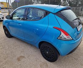 Lancia Ypsilon 0.9 TwinAir 80 CV - 2014