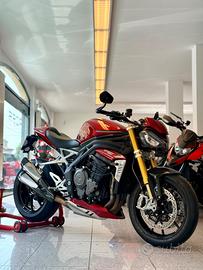 TRIUMPH SPEED TRIPLE RS 1200 FINANZIABILE SCARICO 