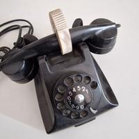 telefono di bachelite a ruota anni 60