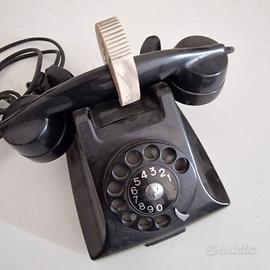 telefono di bachelite a ruota anni 60