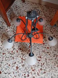 Lampadario ferro battuto .