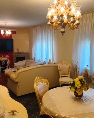 Villa bifamiliare indipendente Green con giardino