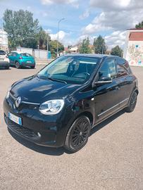 Renault Twingo 1.0 SCe 65 cv urban night