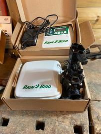 Due programmatori Rain Bird  a 4 vie e una elettro