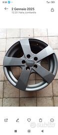 Cerchi in lega 15 pollici
