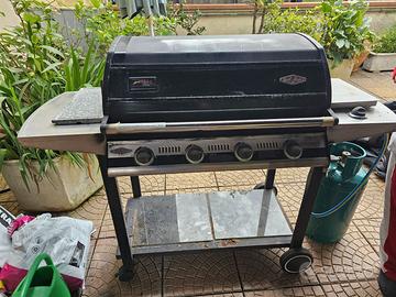 Barbecue rettangolare a gas