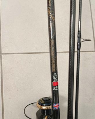 canna da carp fishing con mulinello 