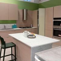 cucina angolare con isola