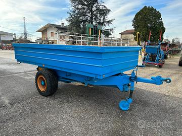 Rimorchio agricolo Bogoni trazionato