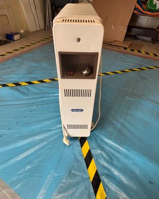 Radiatore ad olio DeLonghi