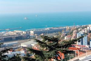 Via Lucrezio adatto single o coppia