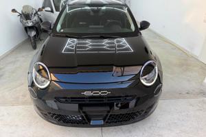 Fiat 600 1.2 Hybrid 136CV Full