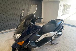 Yamaha T-Max 500
