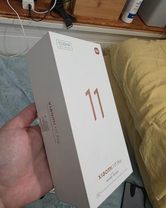 Xiaomi 11 t pro con xiaomi mi whatc