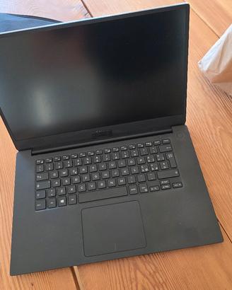 DELL XPS 15
