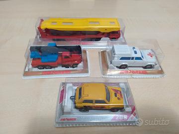 Lotto 4 modellini Majorette nuovi in scatola 