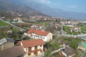CASA INDIPENDENTE A ENVIE