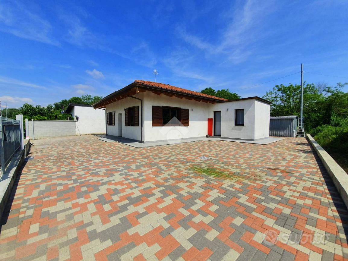 House in San Francesco al Campo, Torino - Vista 3